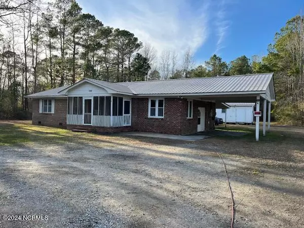 Burgaw, NC 28425,1560 Nc Highway 53 E