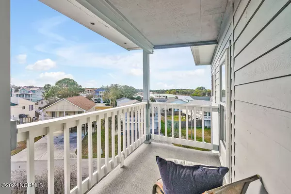 Carolina Beach, NC 28428,400 Virginia AVE #301 C