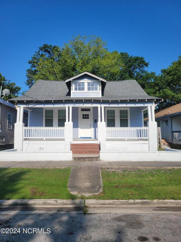 112 S 12th Street, Wilmington, NC 28401