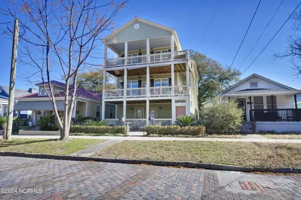 615 S 6th Street #Unit B, Wilmington, NC 28401