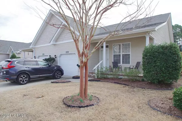 509 Village Green Drive #B, Morehead City, NC 28557