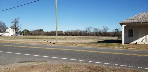 Hookerton, NC 28538,513 S William Hooker DR