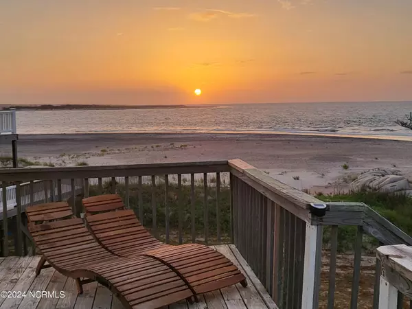 North Topsail Beach, NC 28460,2385 New River Inlet RD