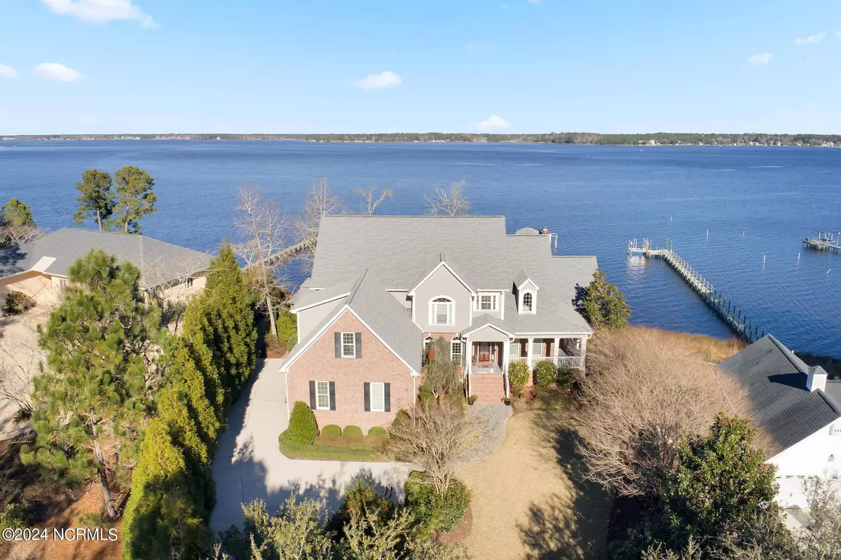 Swansboro, NC 28584,124 Line Boat LN