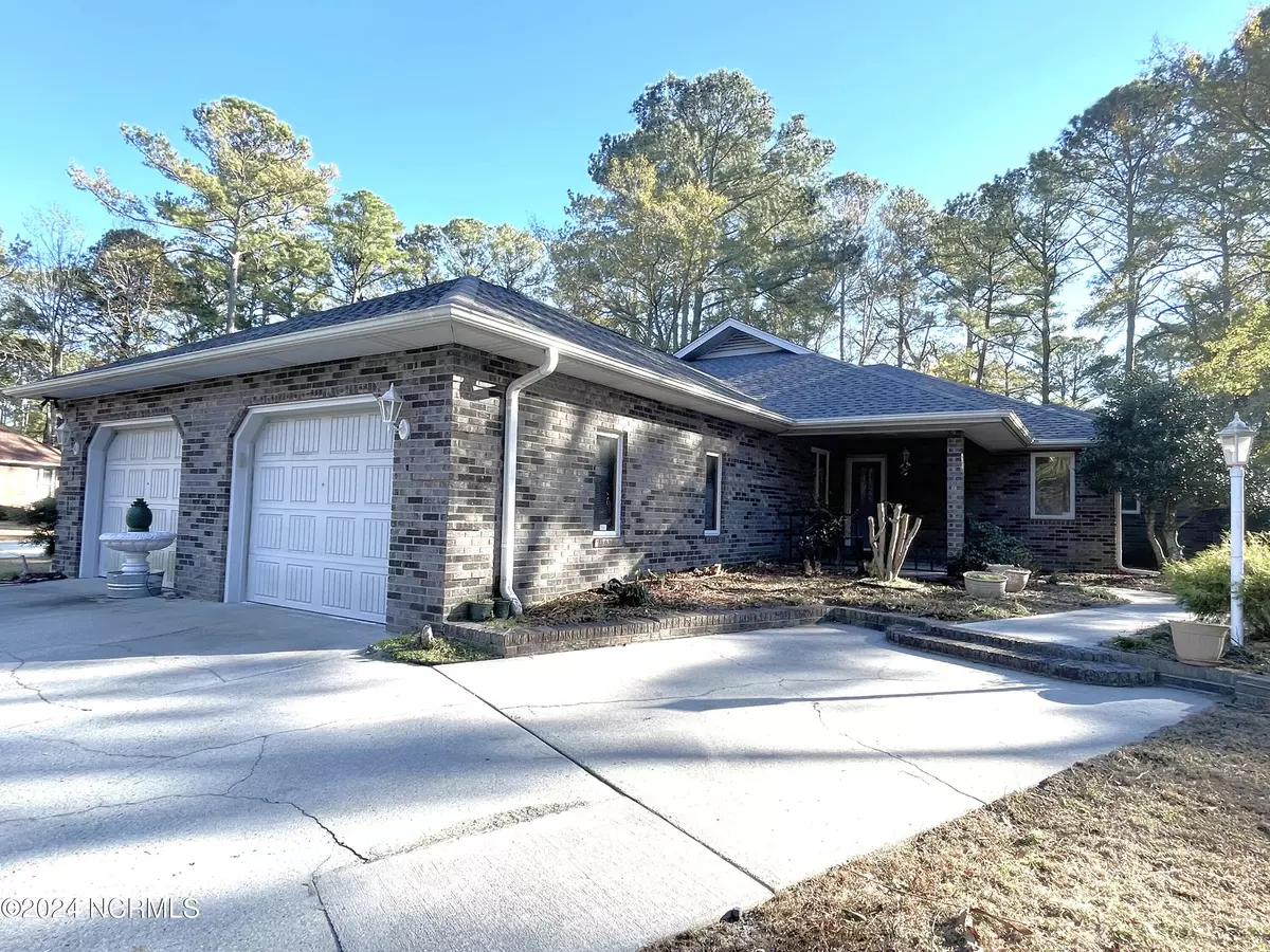 Carolina Shores, NC 28467,7 Putter PL