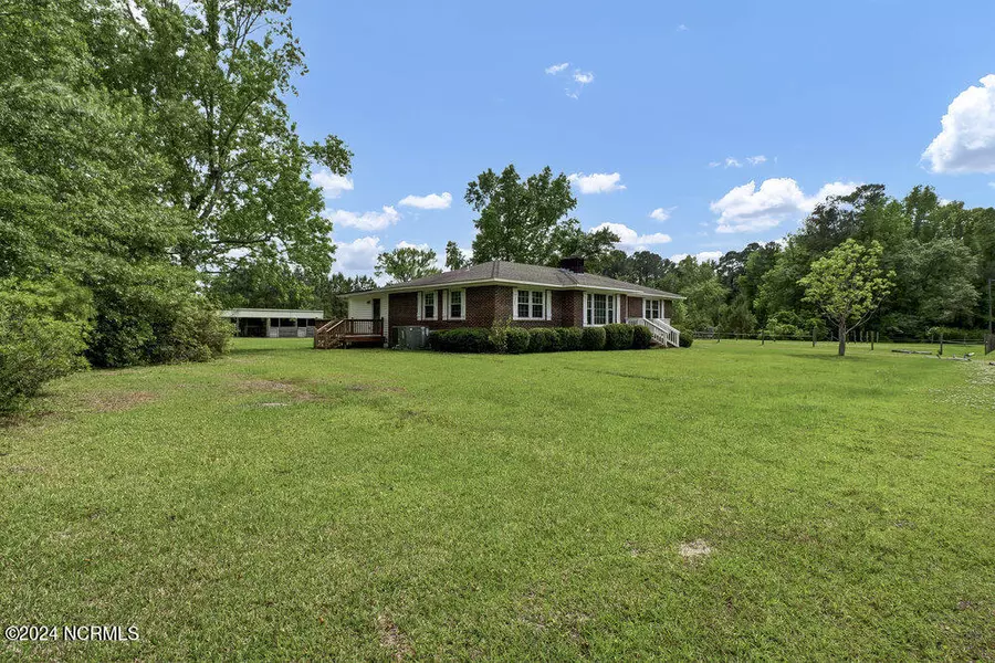 171 Preston Wells RD, Holly Ridge, NC 28445