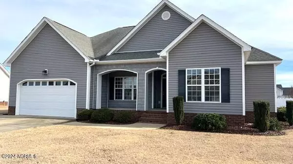 845 Winestone Court, Greenville, NC 27858