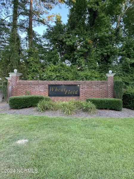 145 Pumpernickel PL, Washington, NC 27889