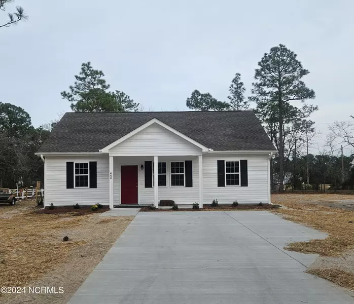 445 Harper Lake DR, Southport, NC 28461