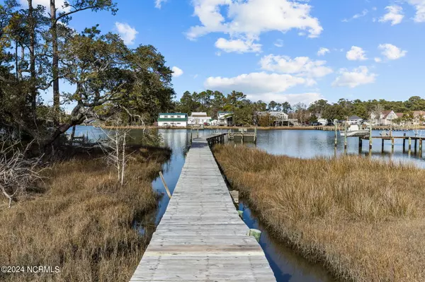 Smyrna, NC 28579,105 Middens Creek DR