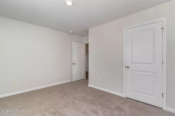 Tabor City, NC 28463,205 Cambridge DR