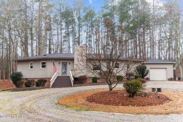 124 Hill Creek Road,  Blounts Creek,  NC 27814