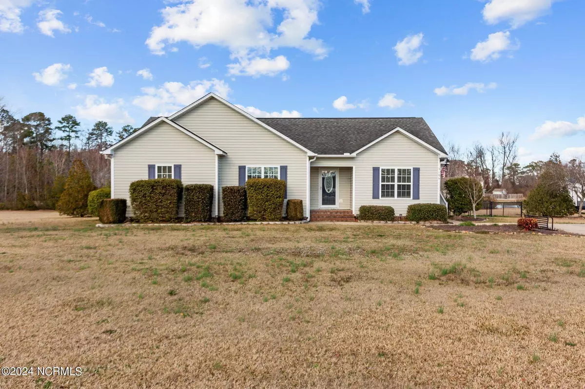 Grimesland, NC 27837,3195 Mobleys Bridge RD