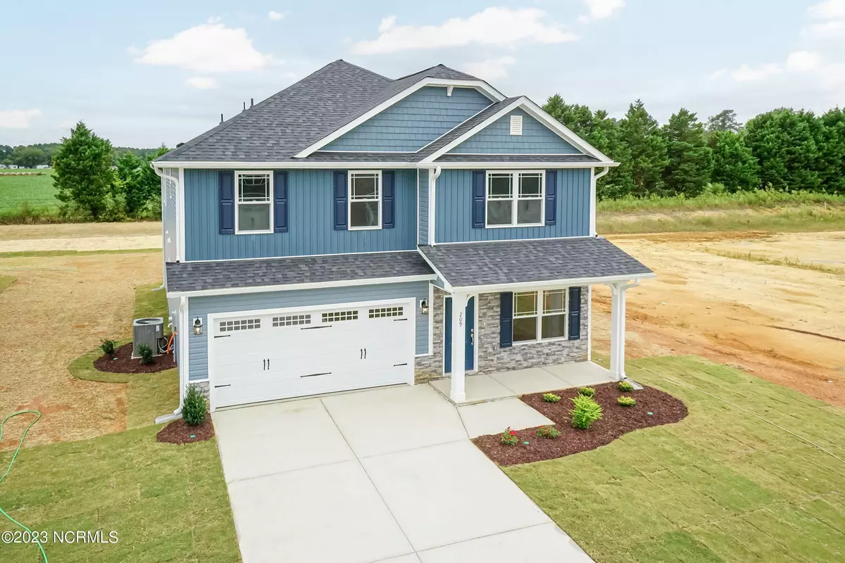 Richlands, NC 28574,732 Greenwich PL