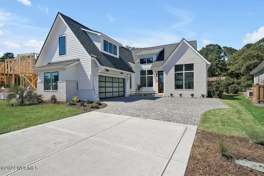 8265 Winding Creek CIR, Wilmington, NC 28411