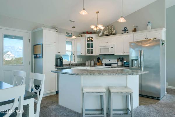 North Topsail Beach, NC 28460,20 Porpoise PL