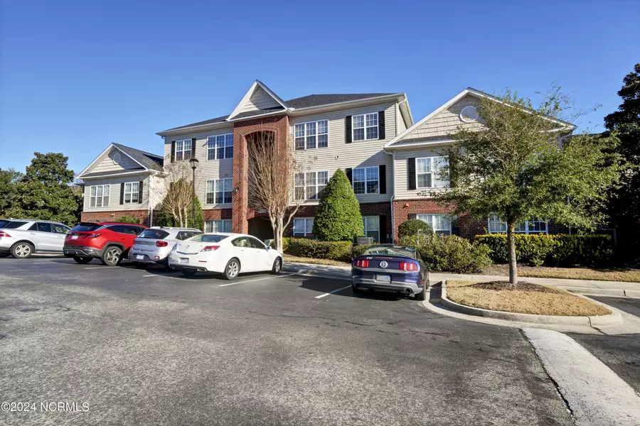 2801 Bloomfield LN #Unit 308, Wilmington, NC 28412