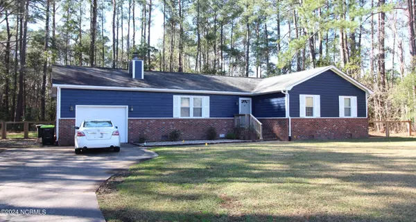 100 Cliffridge RD, New Bern, NC 28560