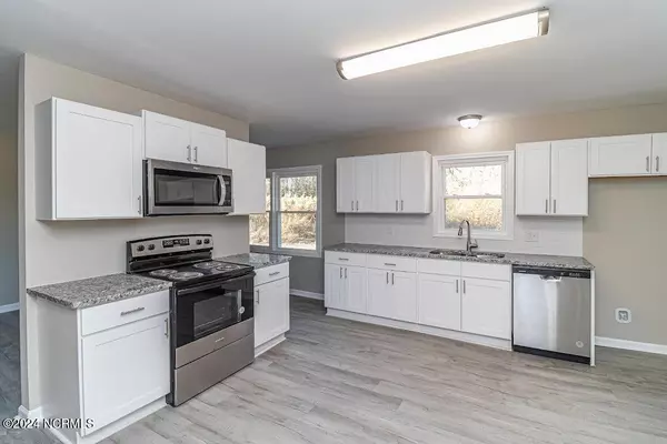 La Grange, NC 28551,163 Jesse Jackson ST