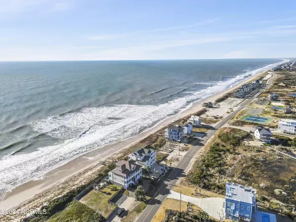 North Topsail Beach, NC 28460,538 New River Inlet Road