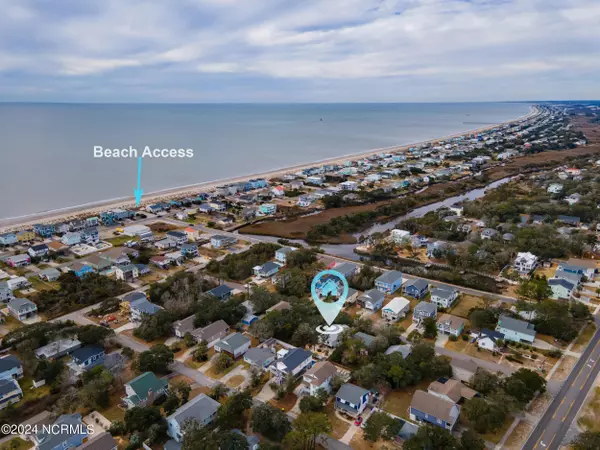 Oak Island, NC 28465,106 SE 41st ST