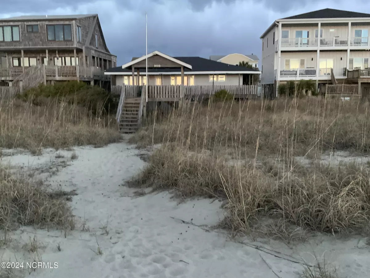 Holden Beach, NC 28462,757 Ocean Boulevard W