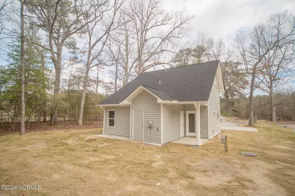 Tarboro, NC 27886,23 Pine Needle CT