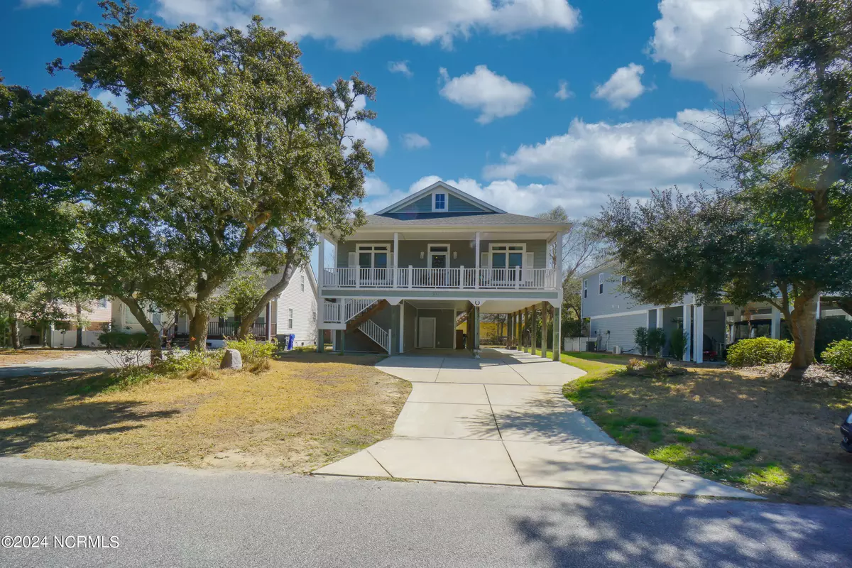 Oak Island, NC 28465,304 NE 47th ST