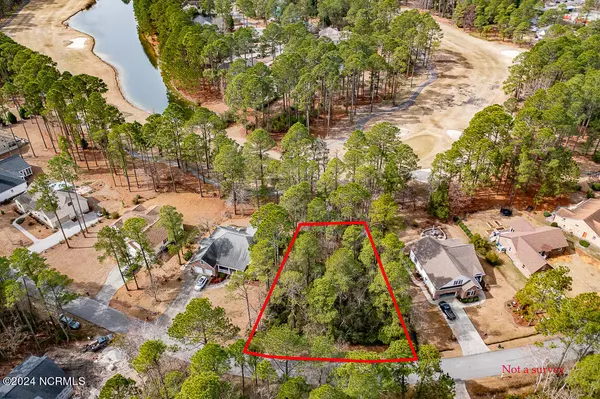 2072 Royal Pines DR, New Bern, NC 28560