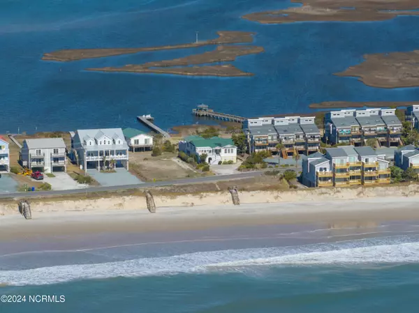 North Topsail Beach, NC 28460,1763 New River Inlet RD