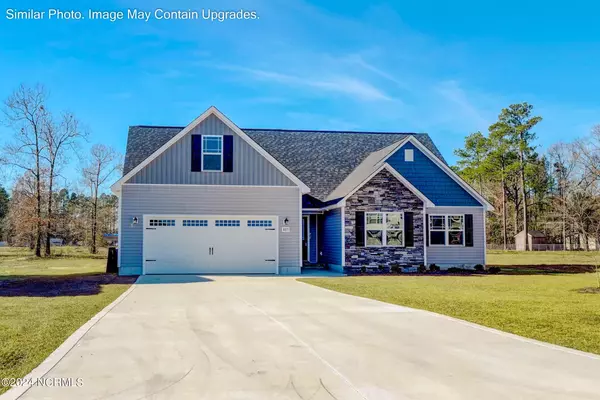 602 Macy Place, Hubert, NC 28539