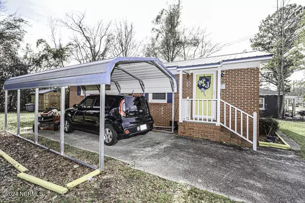 1113 Elm ST, Tarboro, NC 27886