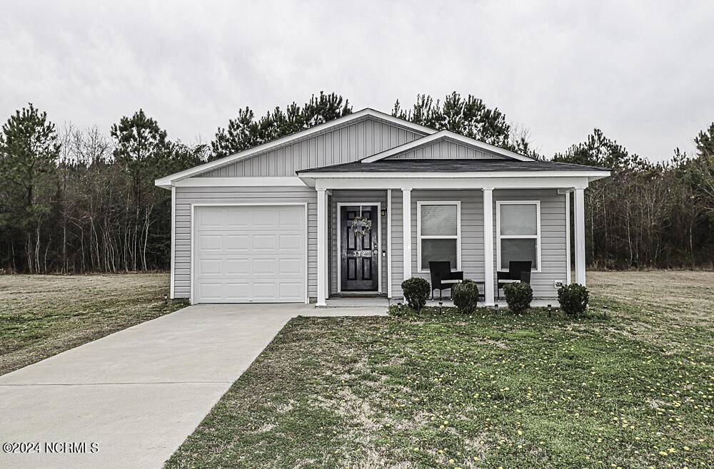 Stantonsburg, NC 27883,312 Denver DR