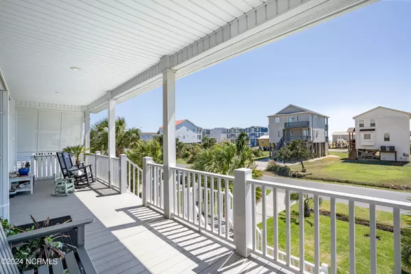 Oak Island, NC 28465,3702 E Dolphin DR