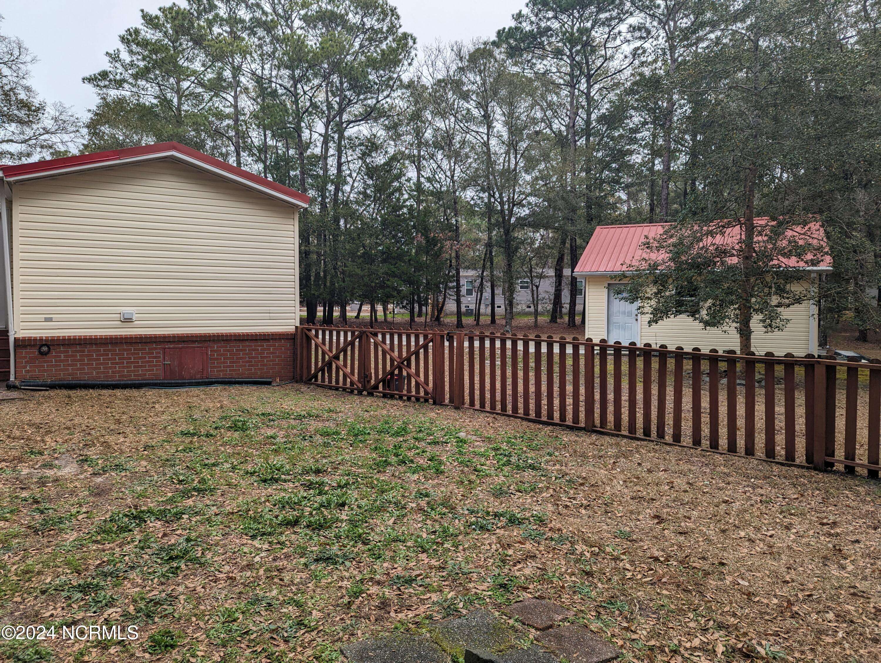 Bolivia, NC 28422,3473 Dolphin DR SE