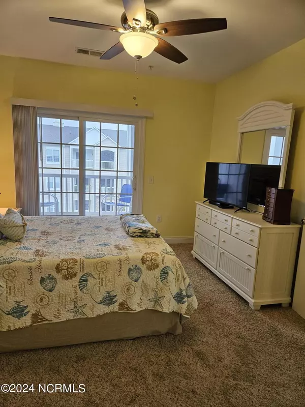 Surf City, NC 28445,300 Gateway Condos DR #342