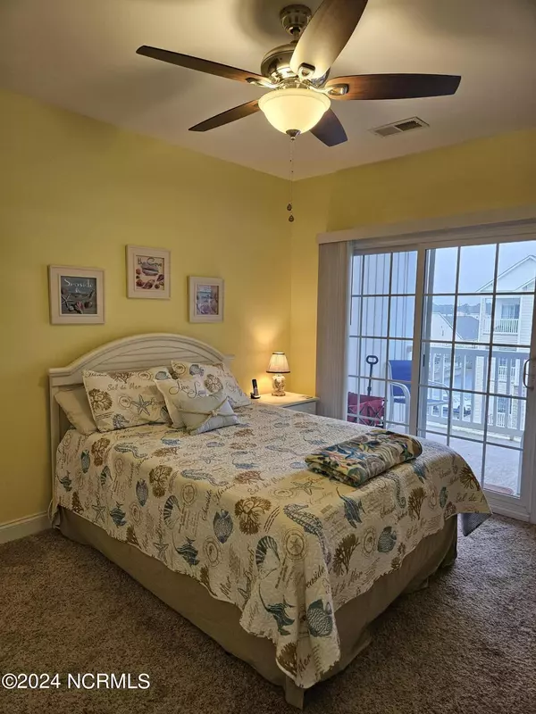 Surf City, NC 28445,300 Gateway Condos DR #342