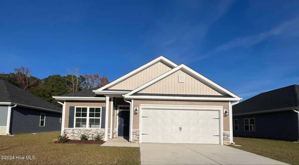 728 Greenwich PL, Richlands, NC 28574