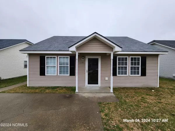 114 Old Oak DR, Elizabeth City, NC 27909