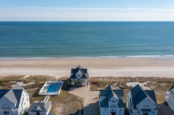 North Topsail Beach, NC 28460,4196 Island DR