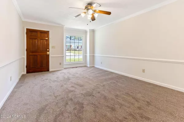 Smithfield, NC 27577,47 S Sussex DR