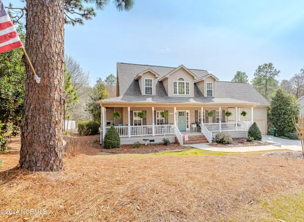 920 Diamondhead DR S, Pinehurst, NC 28374