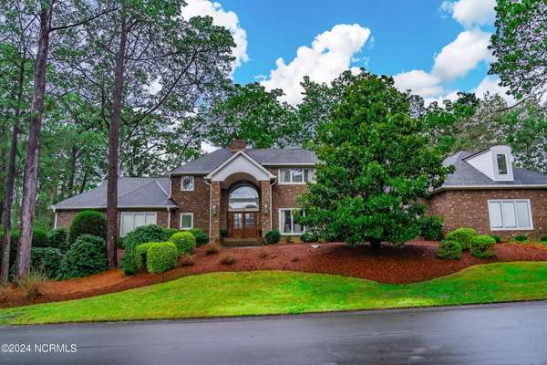 110 Hearthstone RD, Pinehurst, NC 28374