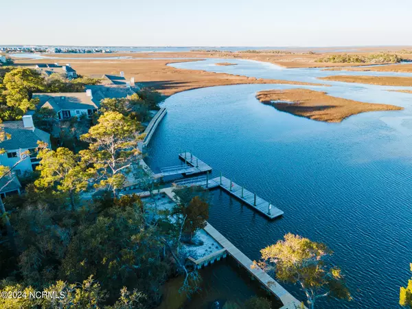 Bald Head Island, NC 28461,221 N Bald Head Wynd #Unit 19a