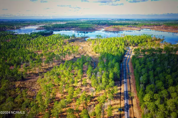 Aurora, NC 27806,203 Paradox Point DR