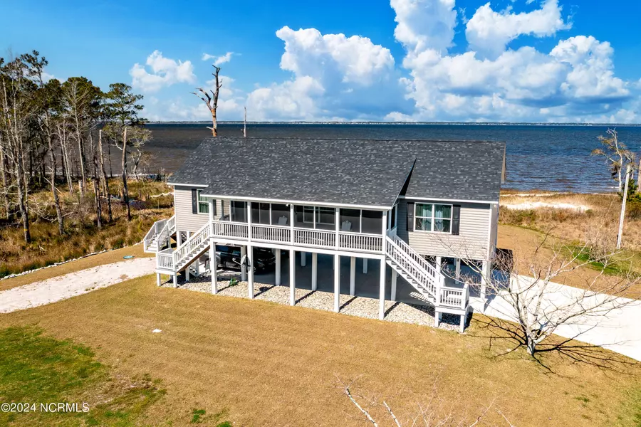 804 Berrys Creek RD, Beaufort, NC 28516