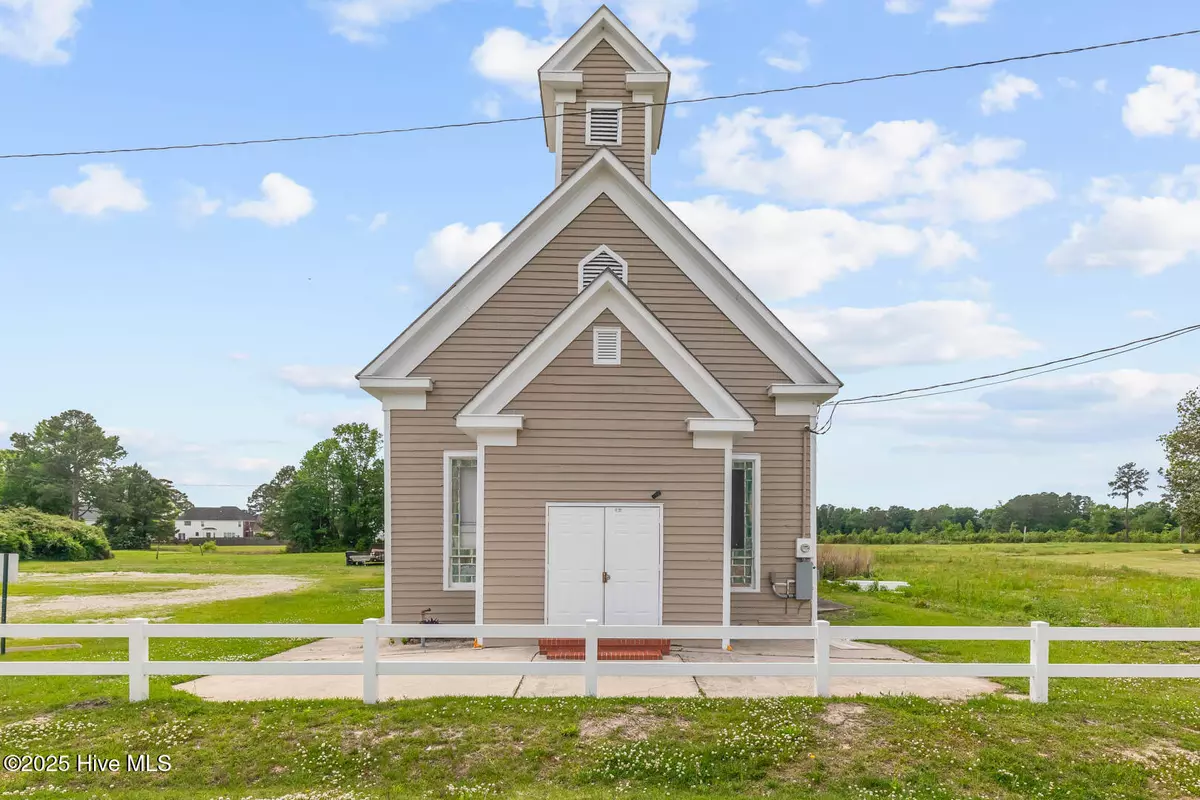 Jacksonville, NC 28540,6099 Gum Branch RD