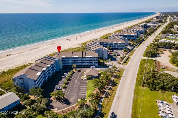 2111 W Ft Macon RD #207,  Atlantic Beach,  NC 28512