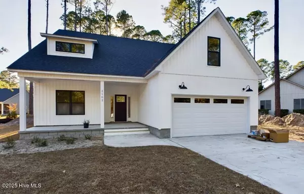 New Bern, NC 28560,2124 Caracara DR