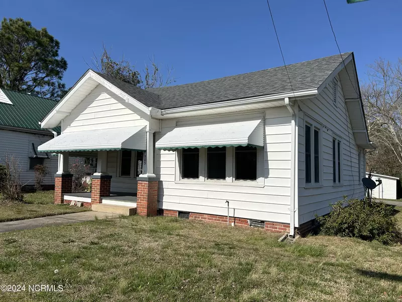 503 S Haughton ST, Williamston, NC 27892